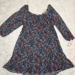 Rewind Floral Dress - Size 3XL. NWT